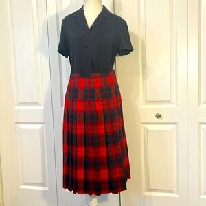 The Scotch House pure wool plaid skirt